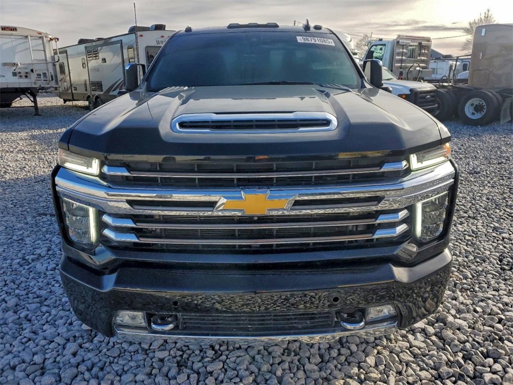 Used 2022 Chevrolet Silverado 3500 High Country w/ Safety Package II image 5