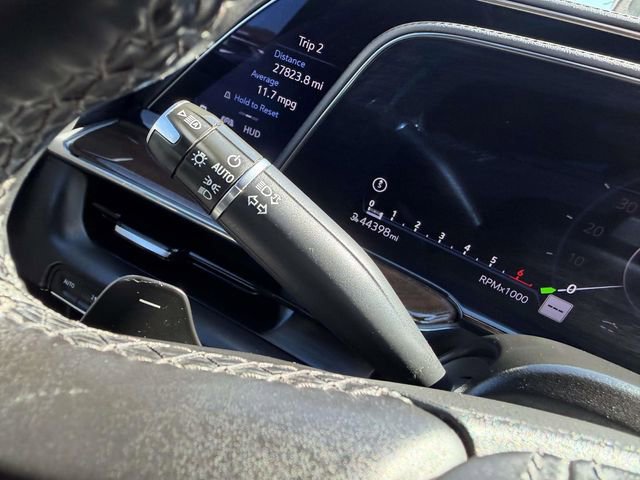 Used 2022 Cadillac Escalade ESV Sport Platinum image 31