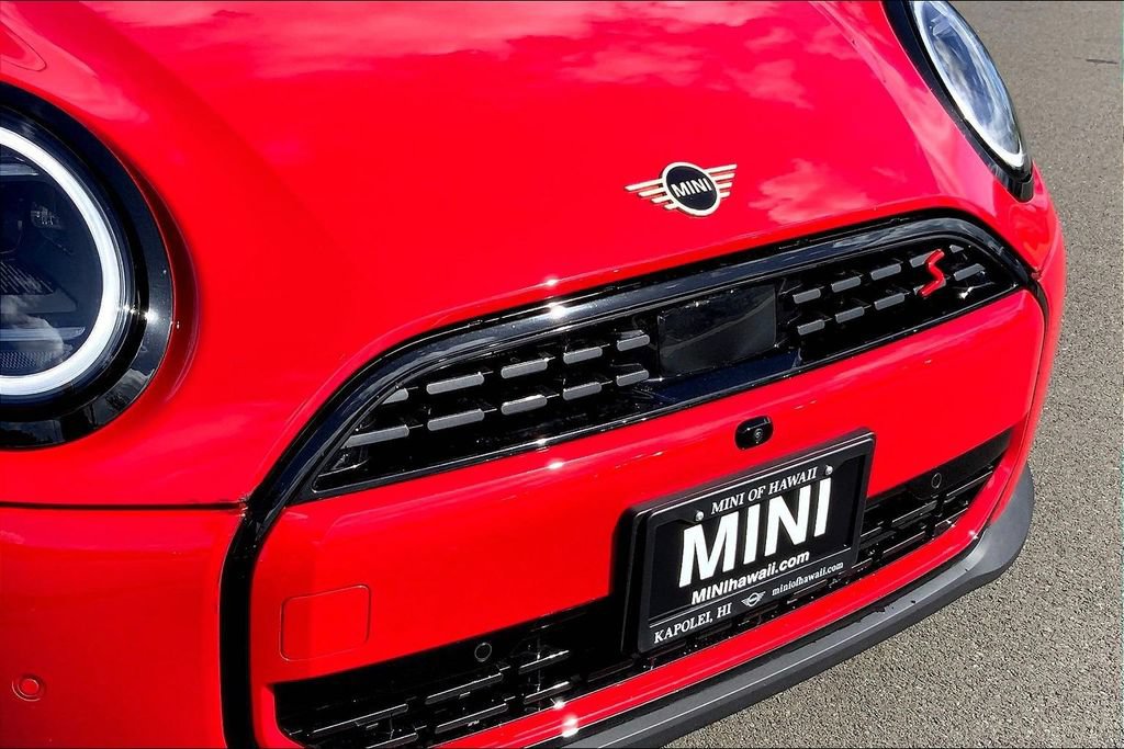 Certified 2025 MINI Cooper S FWD image 30