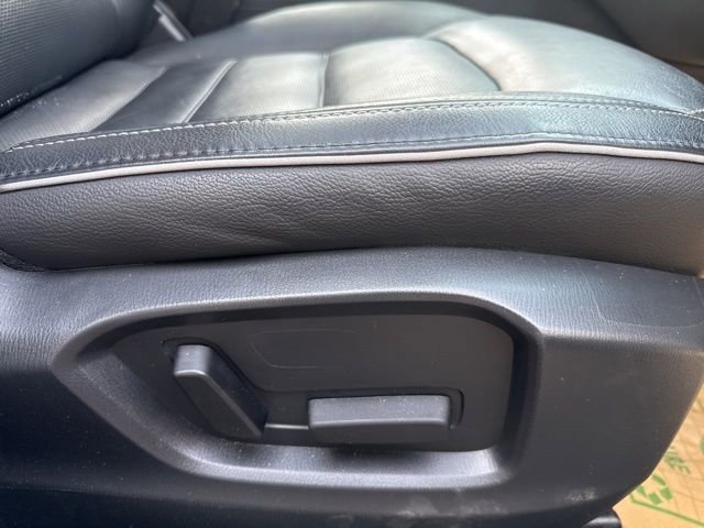 Used 2025 MAZDA CX-5 AWD 2.5 S w/ Preferred Package image 32