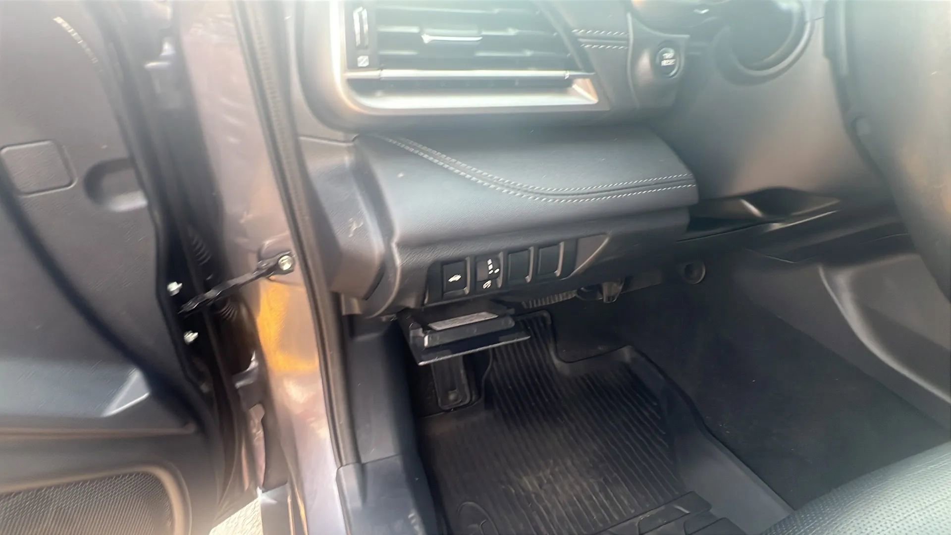 Used 2022 Subaru Legacy Limited XT w/ Popular Package #3 image 26