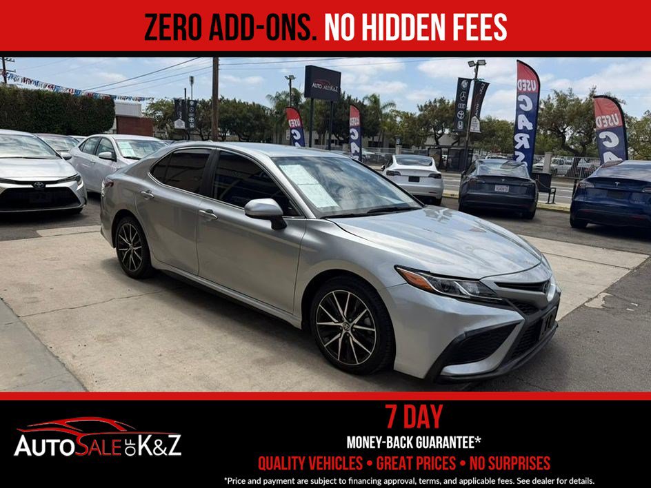 Used 2021 Toyota Camry SE FWD image 14