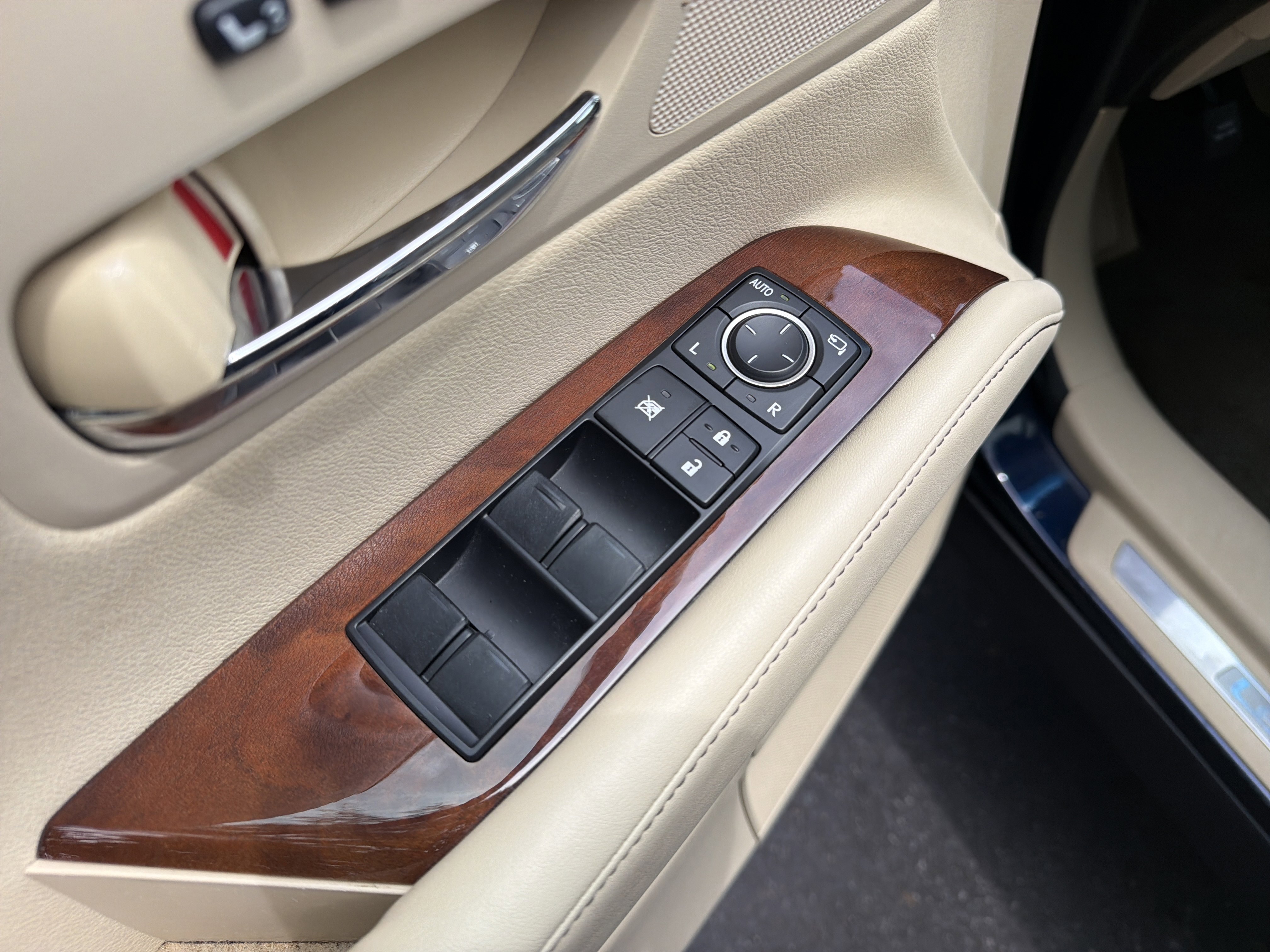 Used 2013 Lexus RX 350 AWD w/ Navigation Pkg image 15