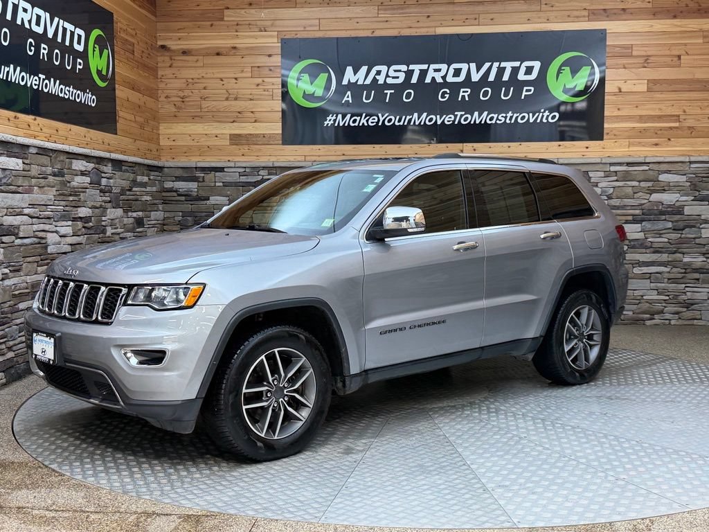 Used 2021 Jeep Grand Cherokee Limited w/ Trailer Tow Group IV AWD/4WD image 13