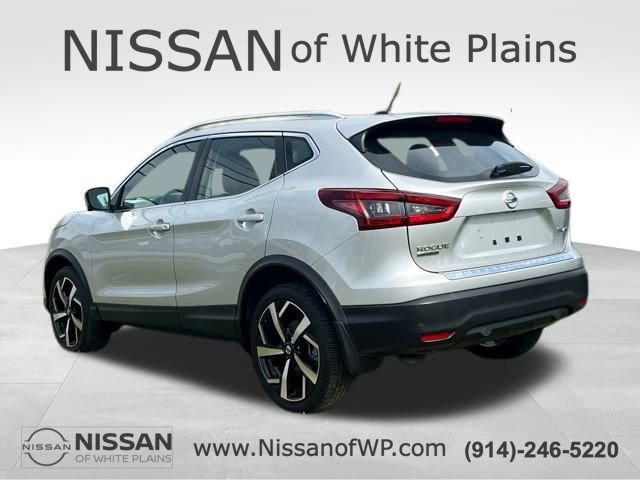 Certified 2022 Nissan Rogue Sport SL AWD/4WD image 5