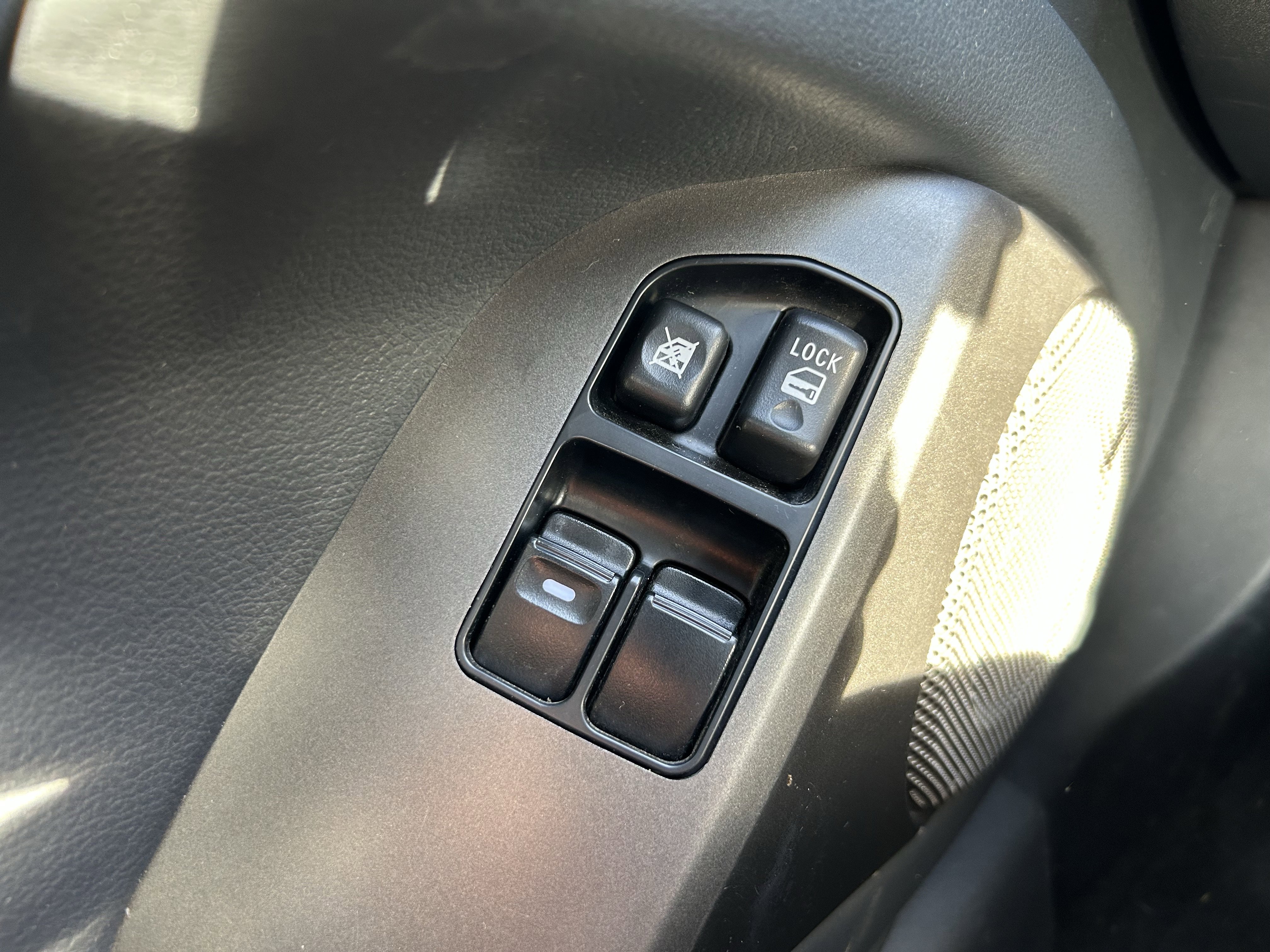 Used 2007 Mitsubishi Eclipse GS image 20