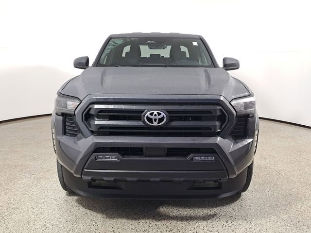 Used 2025 Toyota Tacoma SR5 image 3