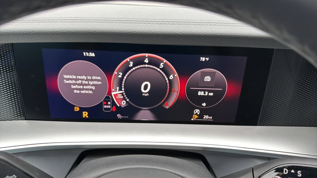 New 2026 Volkswagen Tiguan SE R-Line FWD image 32