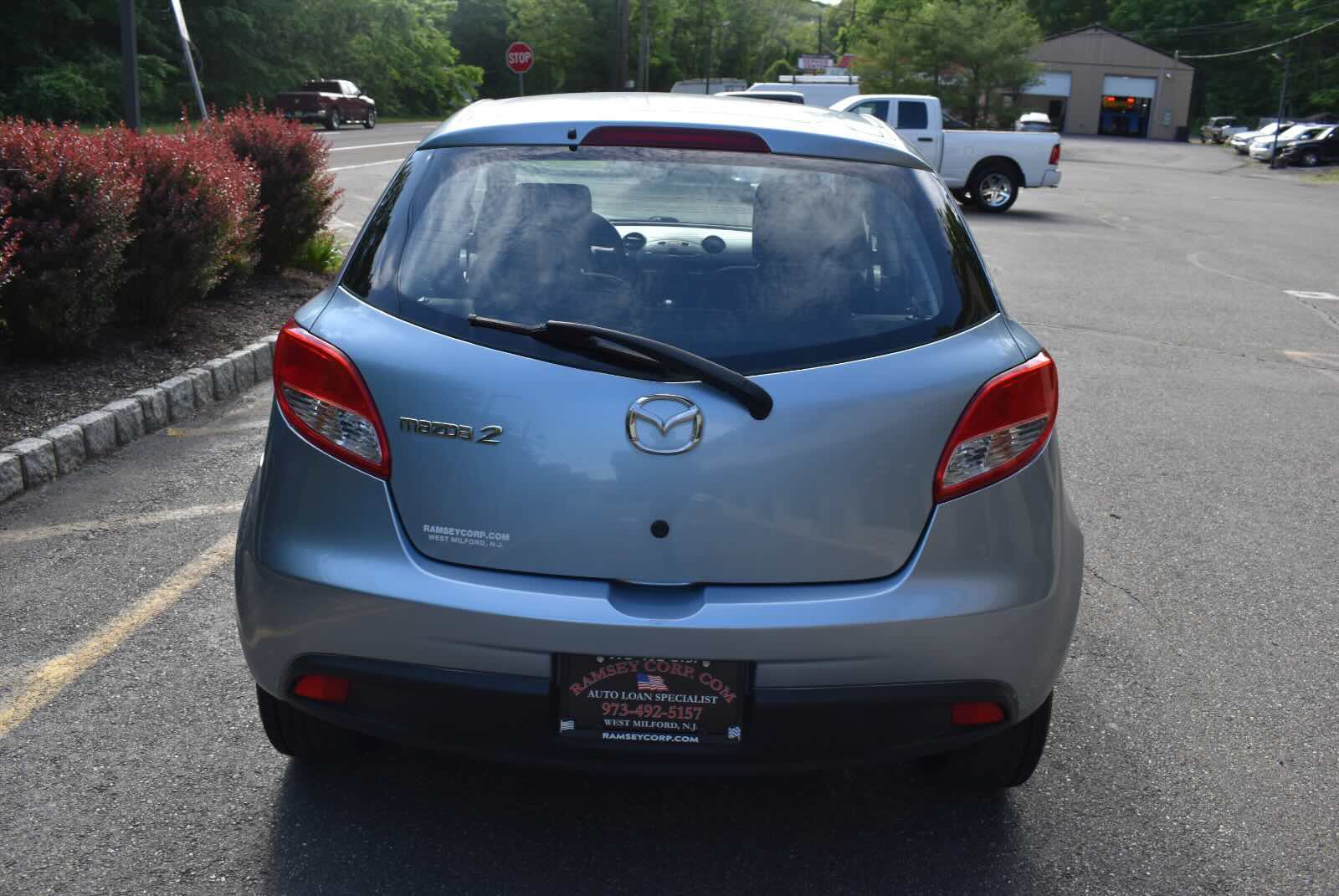 Used 2013 MAZDA MAZDA2 Sport FWD image 5