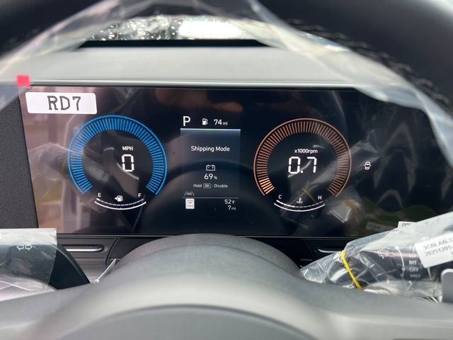 New 2026 Hyundai Kona SEL Premium image 17