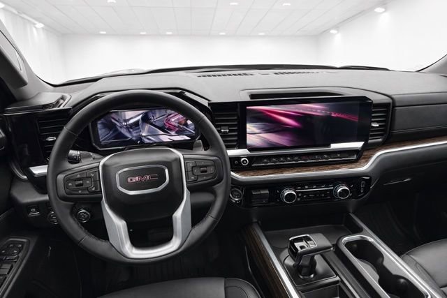 Used 2025 GMC Sierra 1500 Elevation w/ Elevation Premium Package image 19