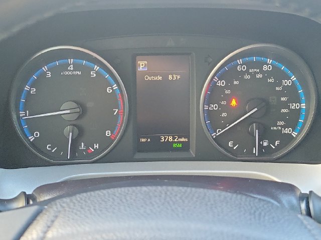 Used 2018 Toyota RAV4 XLE FWD image 25