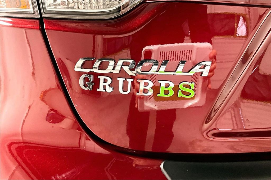 Used 2025 Toyota Corolla SE image 39