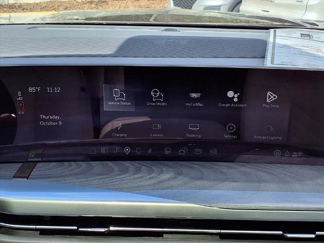 New 2026 Cadillac Escalade IQL Luxury image 18