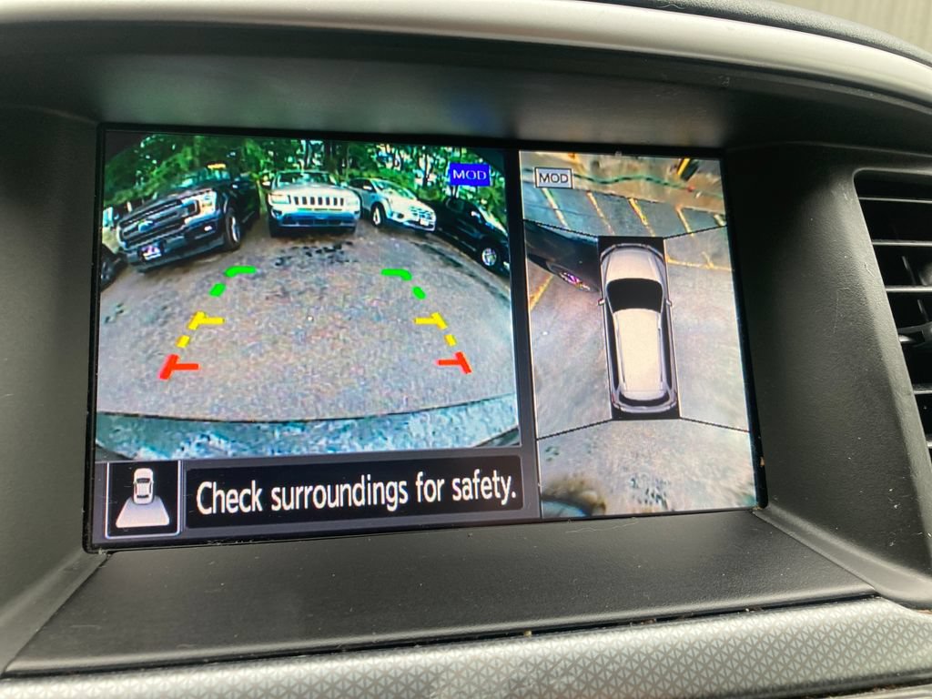 Used 2020 Nissan Pathfinder SL AWD/4WD image 26