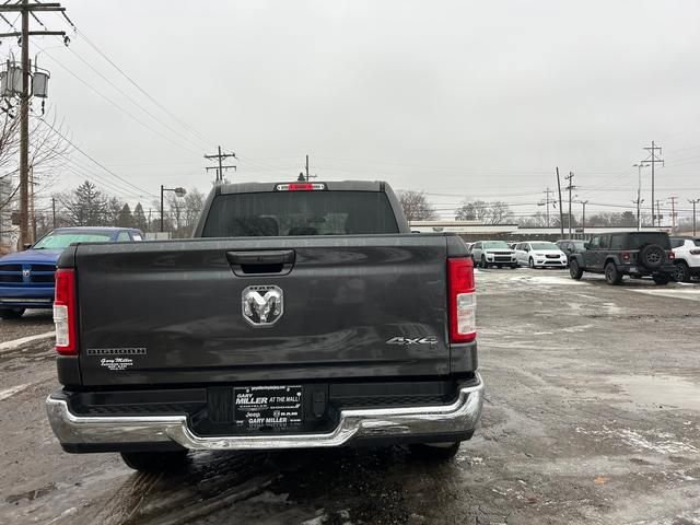 Used 2022 RAM 1500 Big Horn AWD/4WD image 4