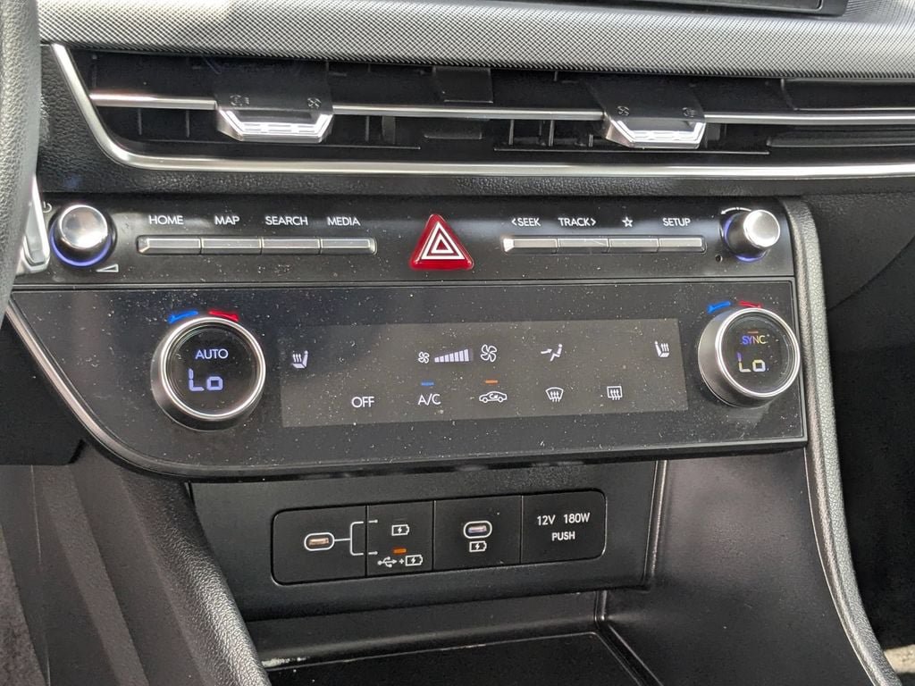 Used 2025 Hyundai Sonata SEL FWD image 20