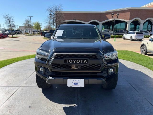Used 2022 Toyota Tacoma TRD Off-Road w/ Technology Package image 2