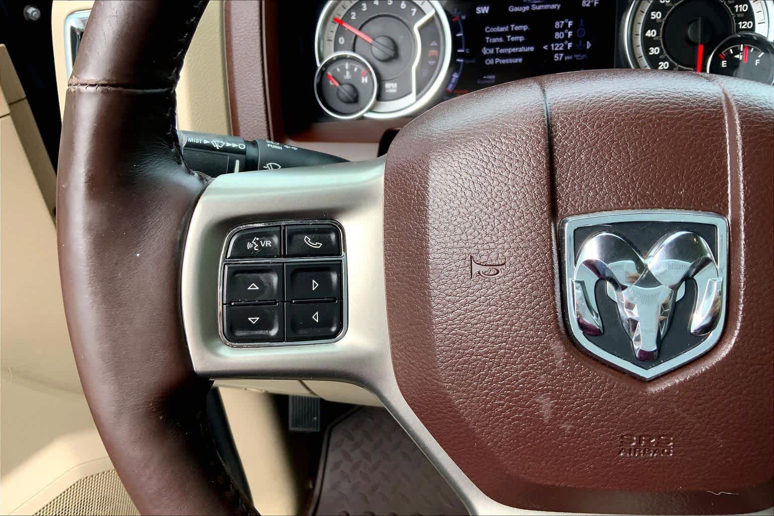 Used 2017 RAM 1500 Laramie w/ Convenience Group AWD/4WD image 21