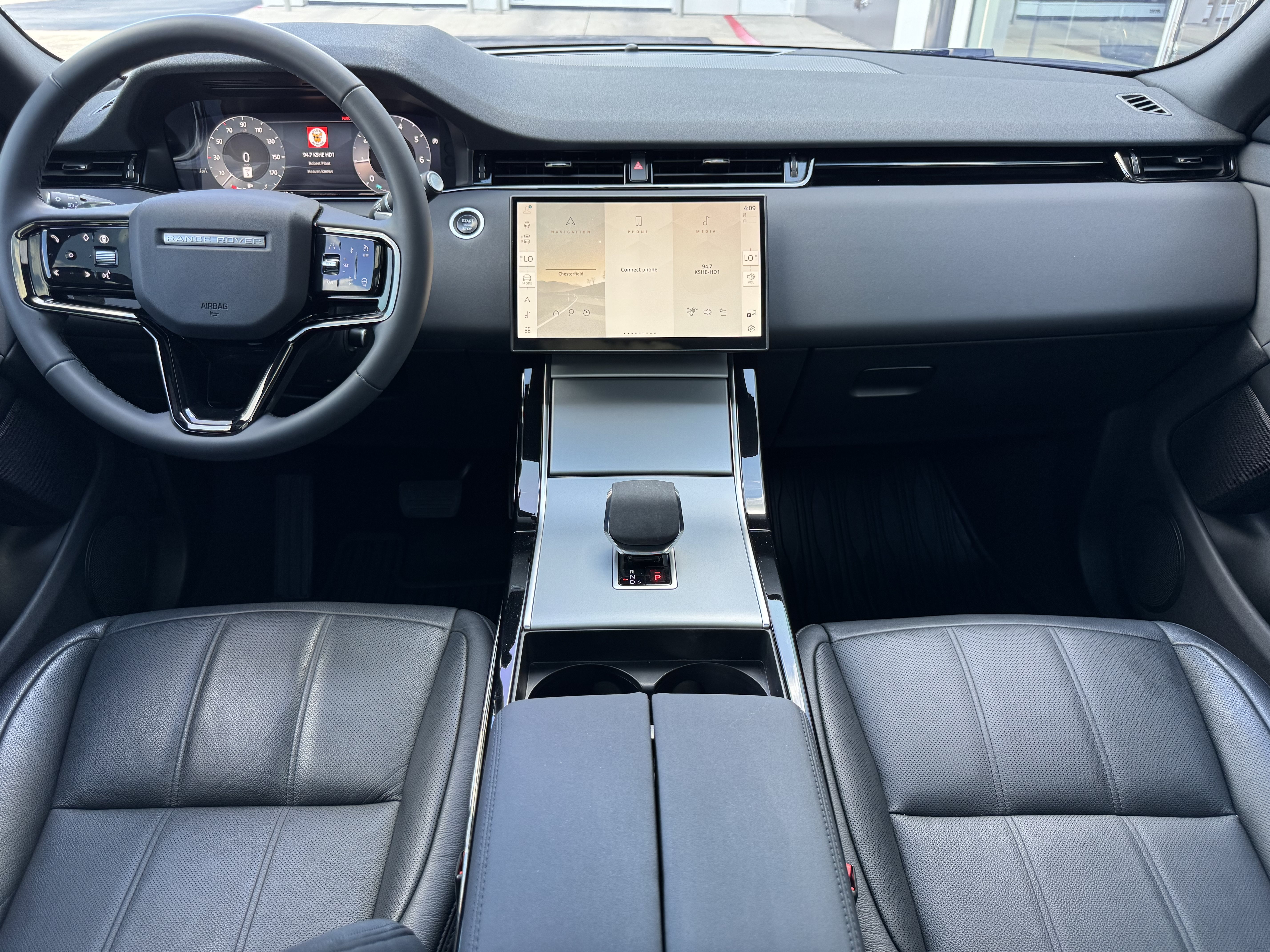 Certified 2024 Land Rover Range Rover Evoque S AWD/4WD image 4