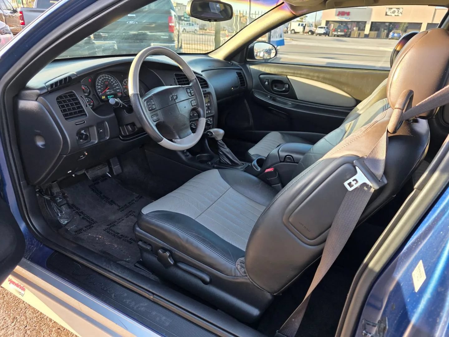 Used 2003 Chevrolet Monte Carlo SS FWD image 3