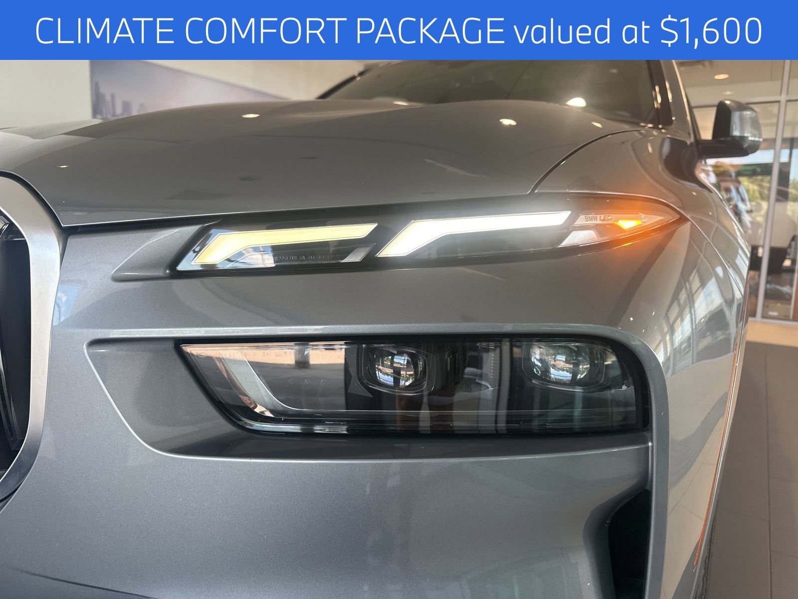 Certified 2023 BMW X7 xDrive40i w/ Premium Package image 5