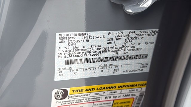 New 2025 Lincoln Navigator L Reserve image 36