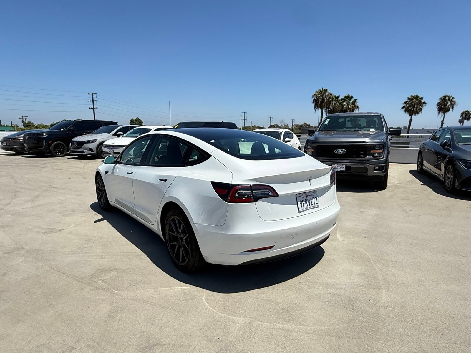 Used 2023 Tesla Model 3 Standard Range RWD image 2