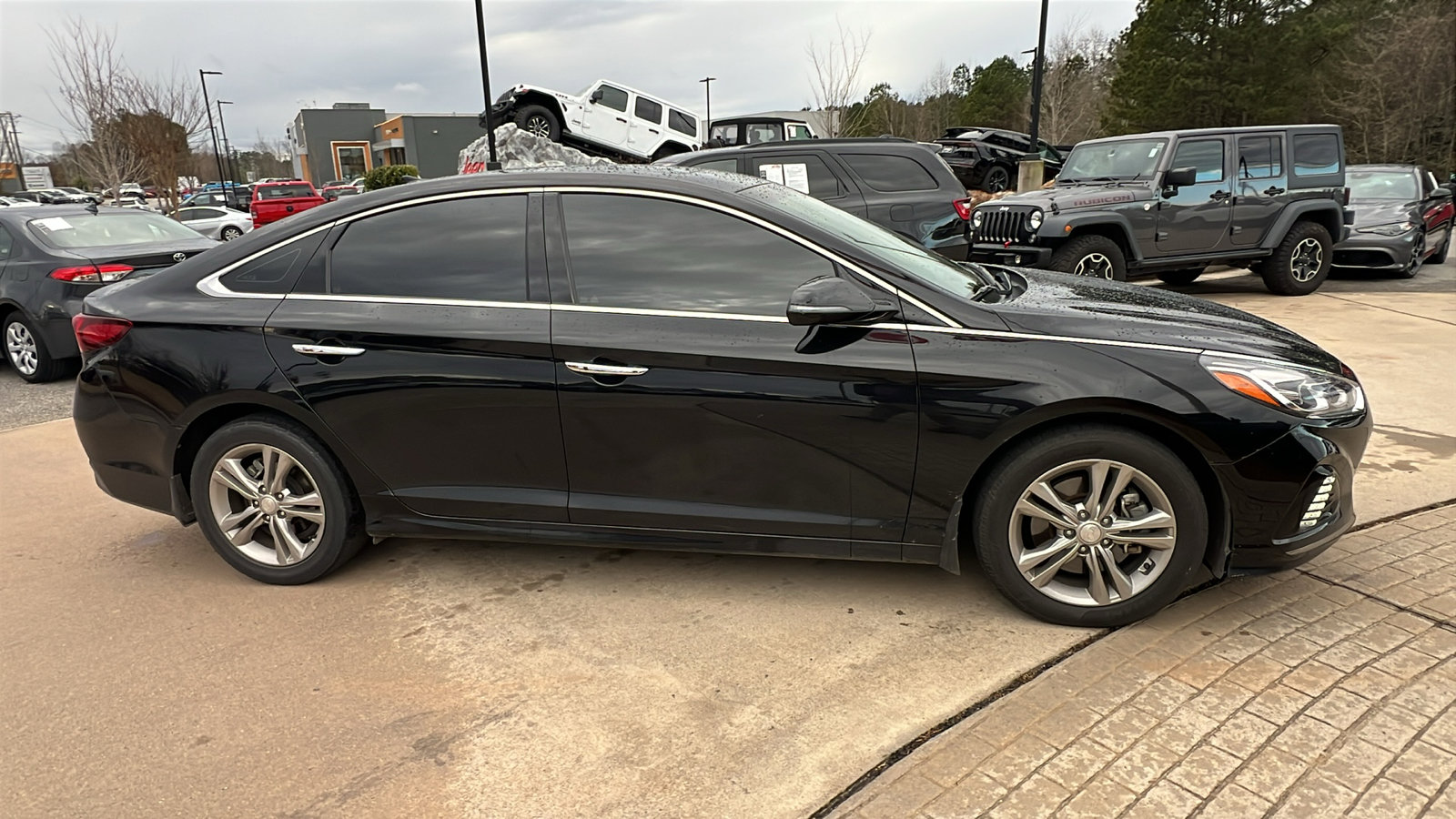 Used 2019 Hyundai Sonata Limited image 7
