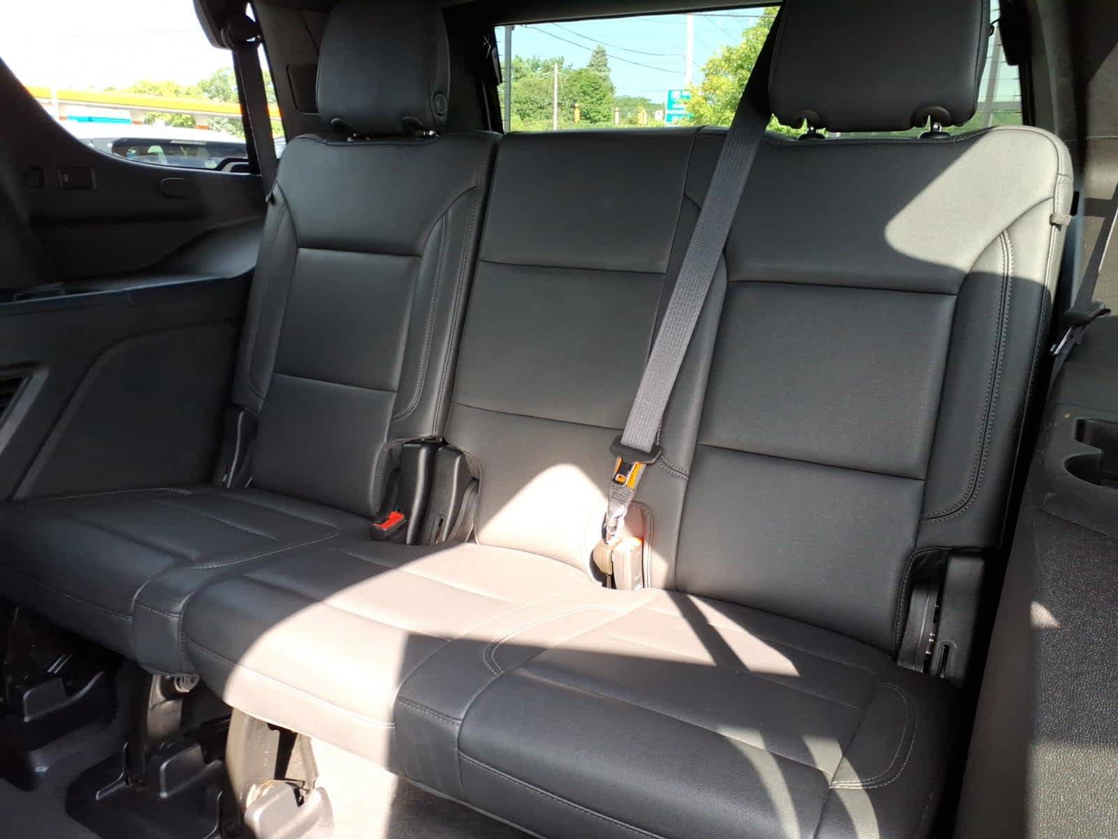 Used 2024 Chevrolet Tahoe LT AWD/4WD image 17