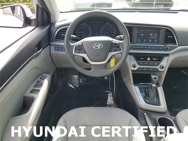 Used 2017 Hyundai Elantra SE image 13