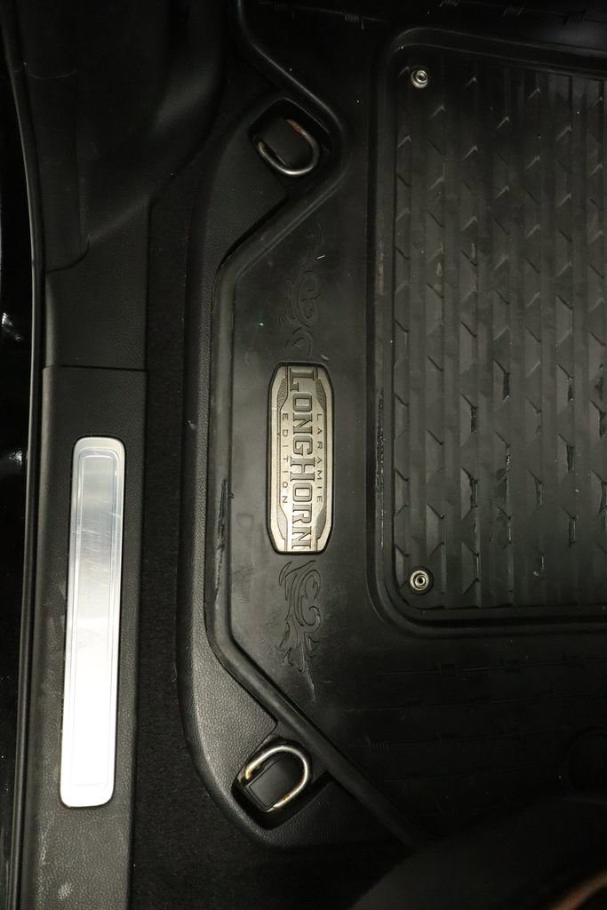 Used 2019 RAM 1500 Limited AWD/4WD image 29