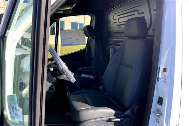 New 2026 Mercedes-Benz Sprinter 2500 image 8