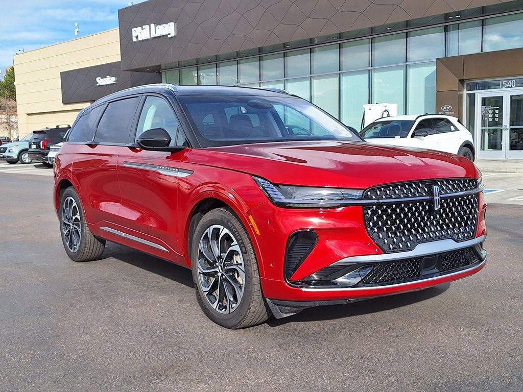 Used 2024 Lincoln Nautilus Reserve