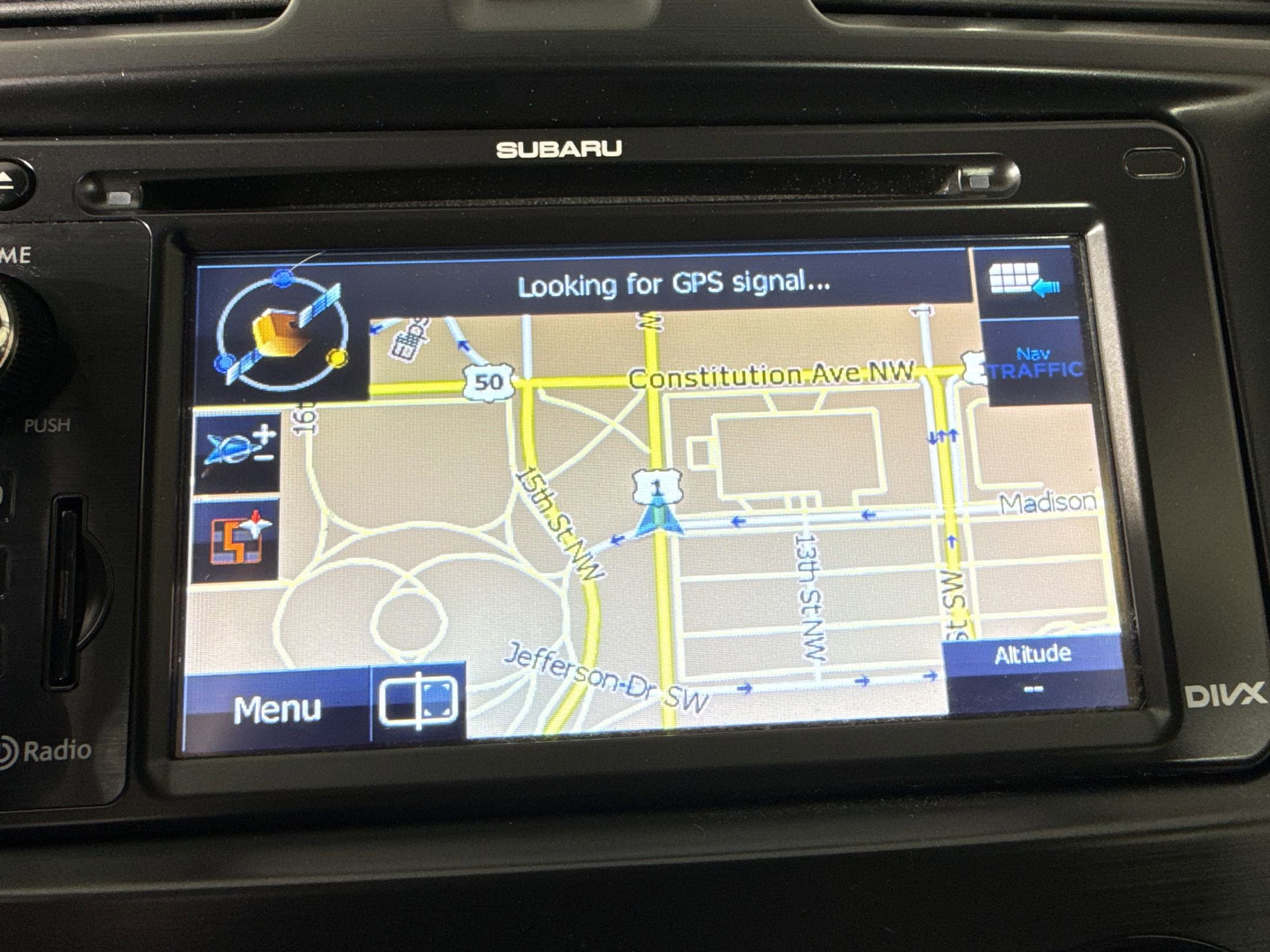 Used 2015 Subaru Forester 2.5i Touring w/ Eyesight & Navigation System AWD/4WD image 21