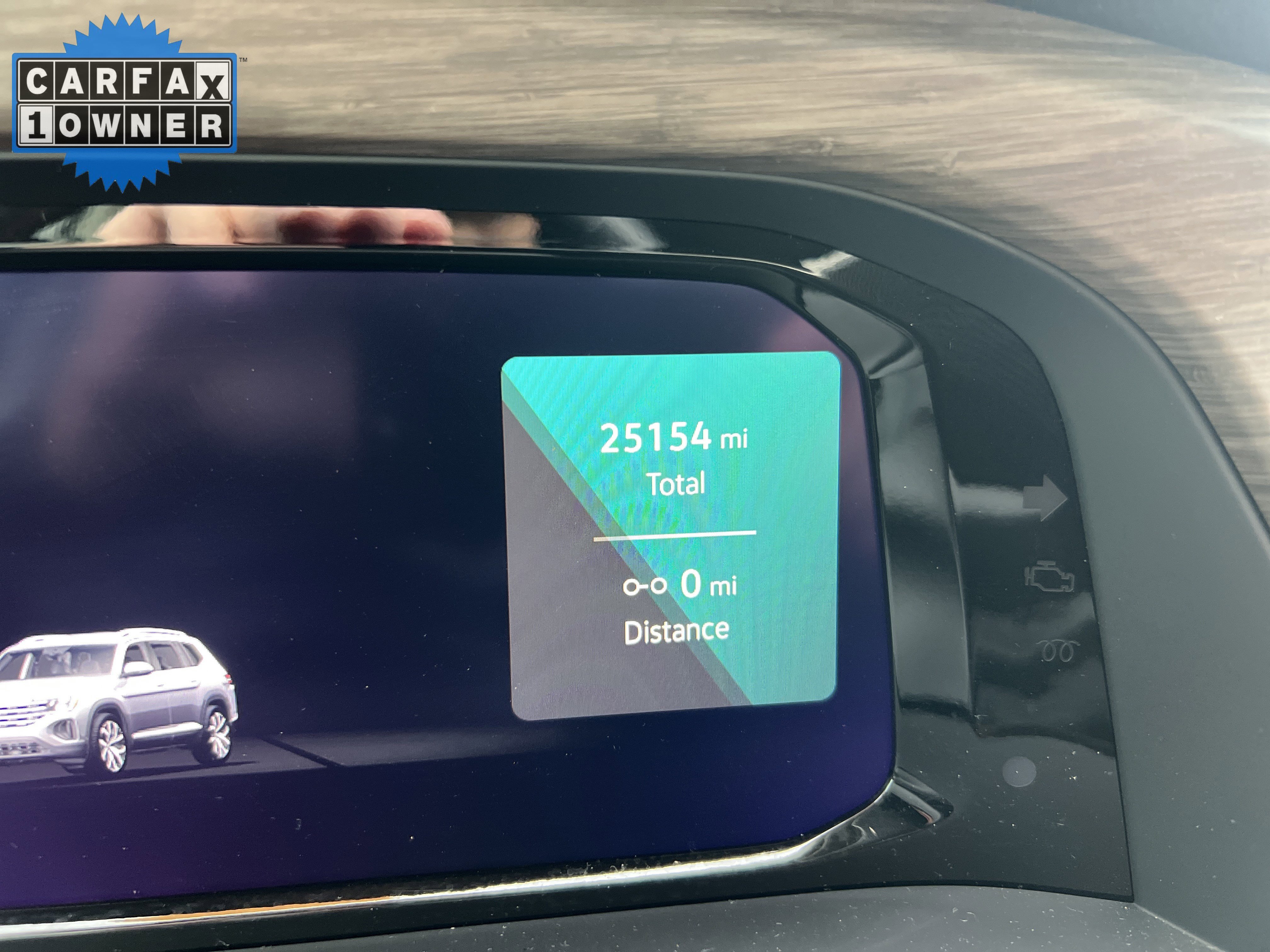 Used 2024 Volkswagen Atlas SEL Premium R-Line image 22