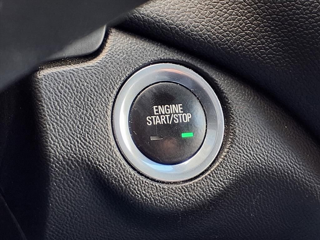Used 2020 Chevrolet Equinox LT AWD/4WD image 25