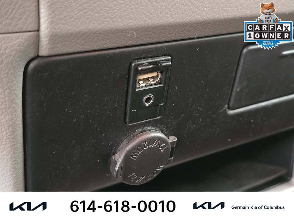 Used 2017 Toyota Sienna LE image 33