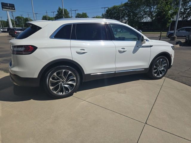 Used 2021 Lincoln Nautilus Reserve FWD image 11