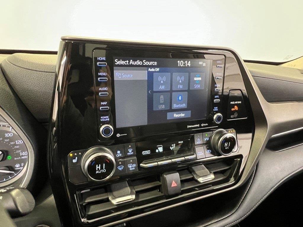 Used 2022 Toyota Highlander XLE image 42