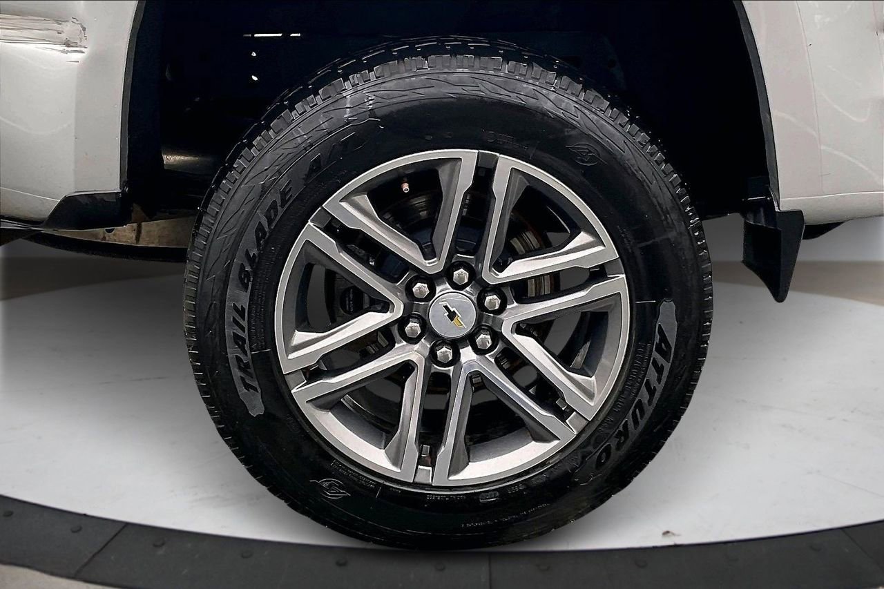 Used 2019 Chevrolet Colorado LT w/ Luxury Package, Chrome image 33