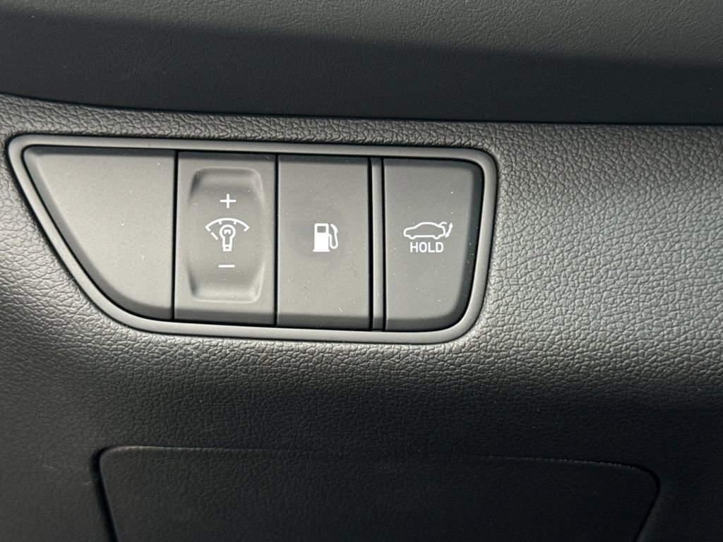 New 2025 Genesis G70 3.3T Advanced w/ Sport Prestige Package image 28