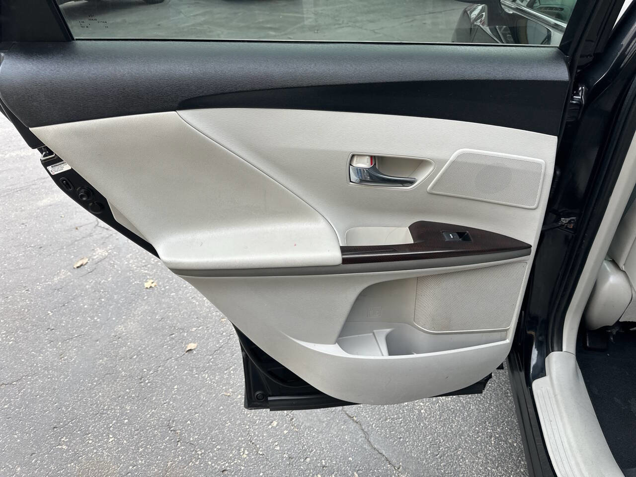 Used 2009 Toyota Venza image 6