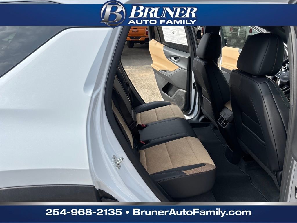 New 2026 Chevrolet Equinox ACTIV w/ Safety and Technology Package image 19