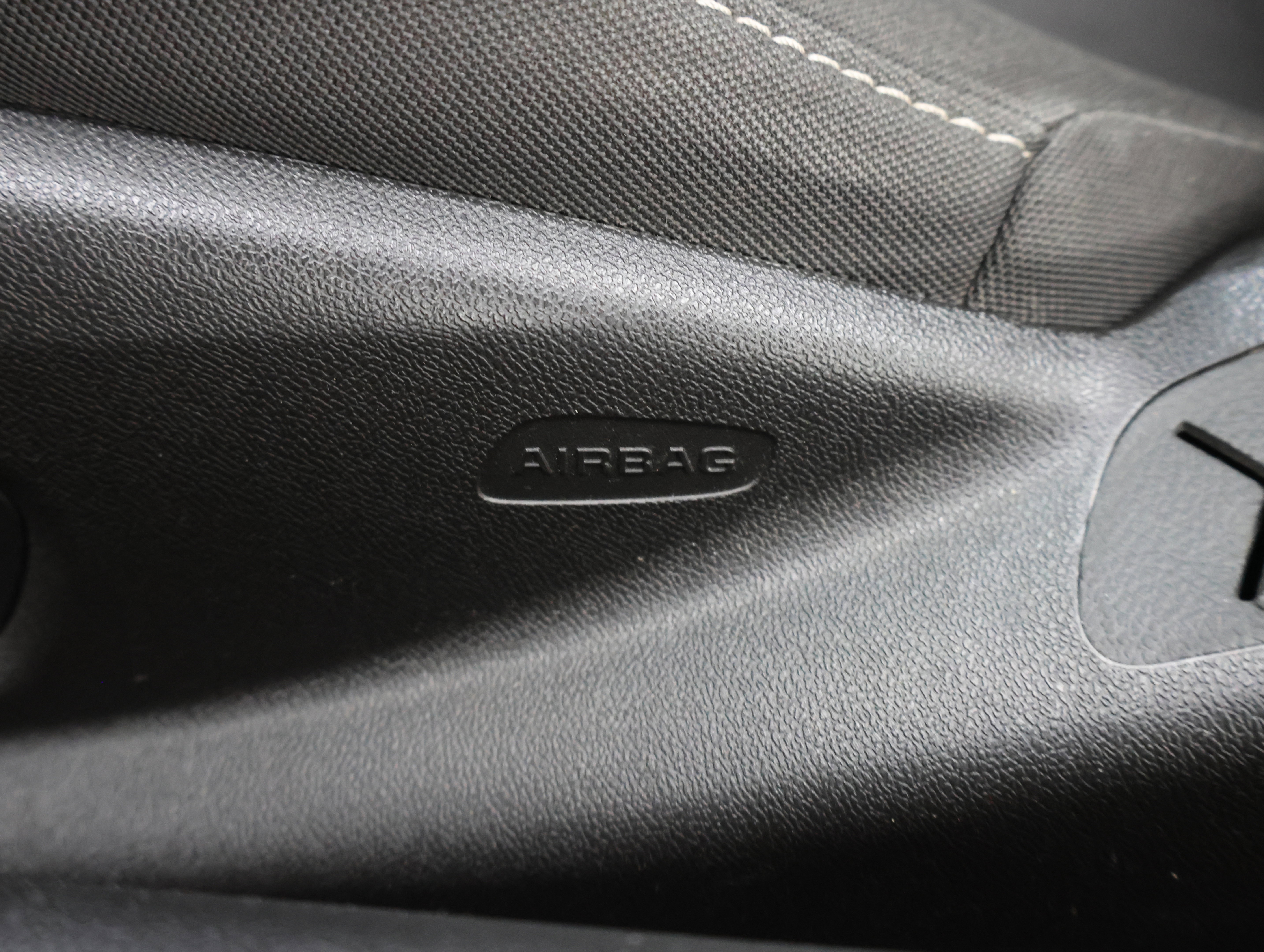 Used 2017 Chevrolet Camaro SS RWD image 39