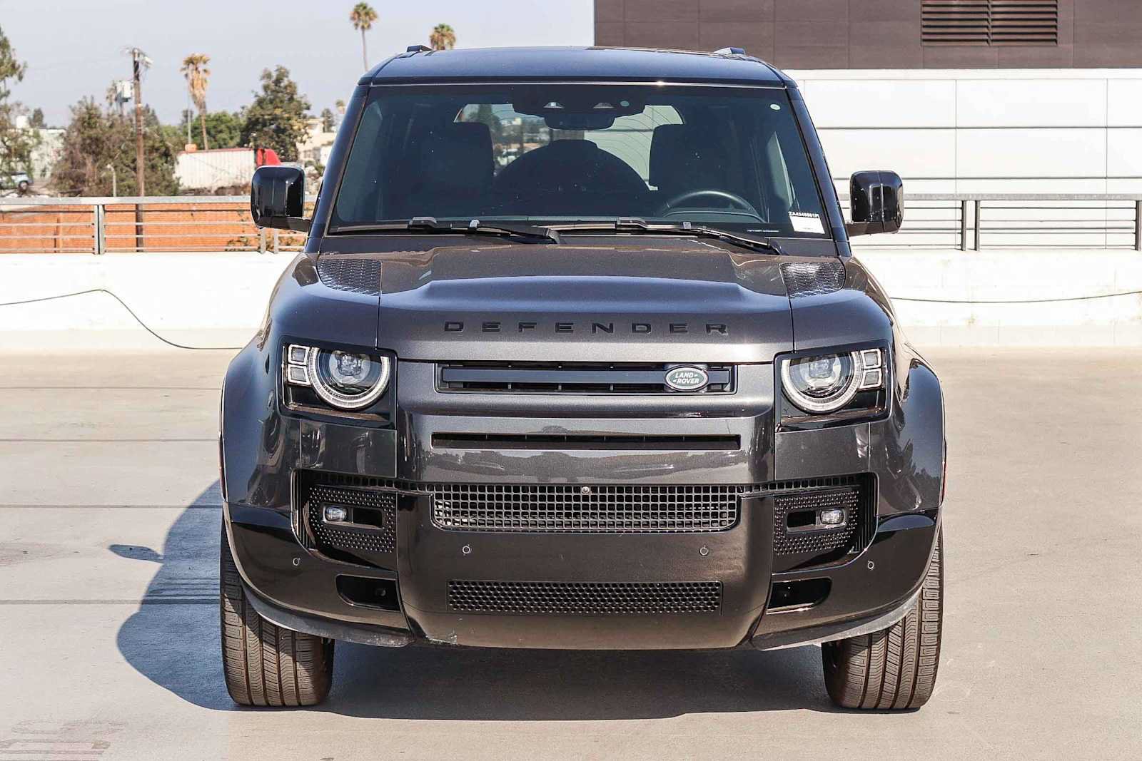 Used 2024 Land Rover Defender 110 X-Dynamic SE AWD/4WD image 2