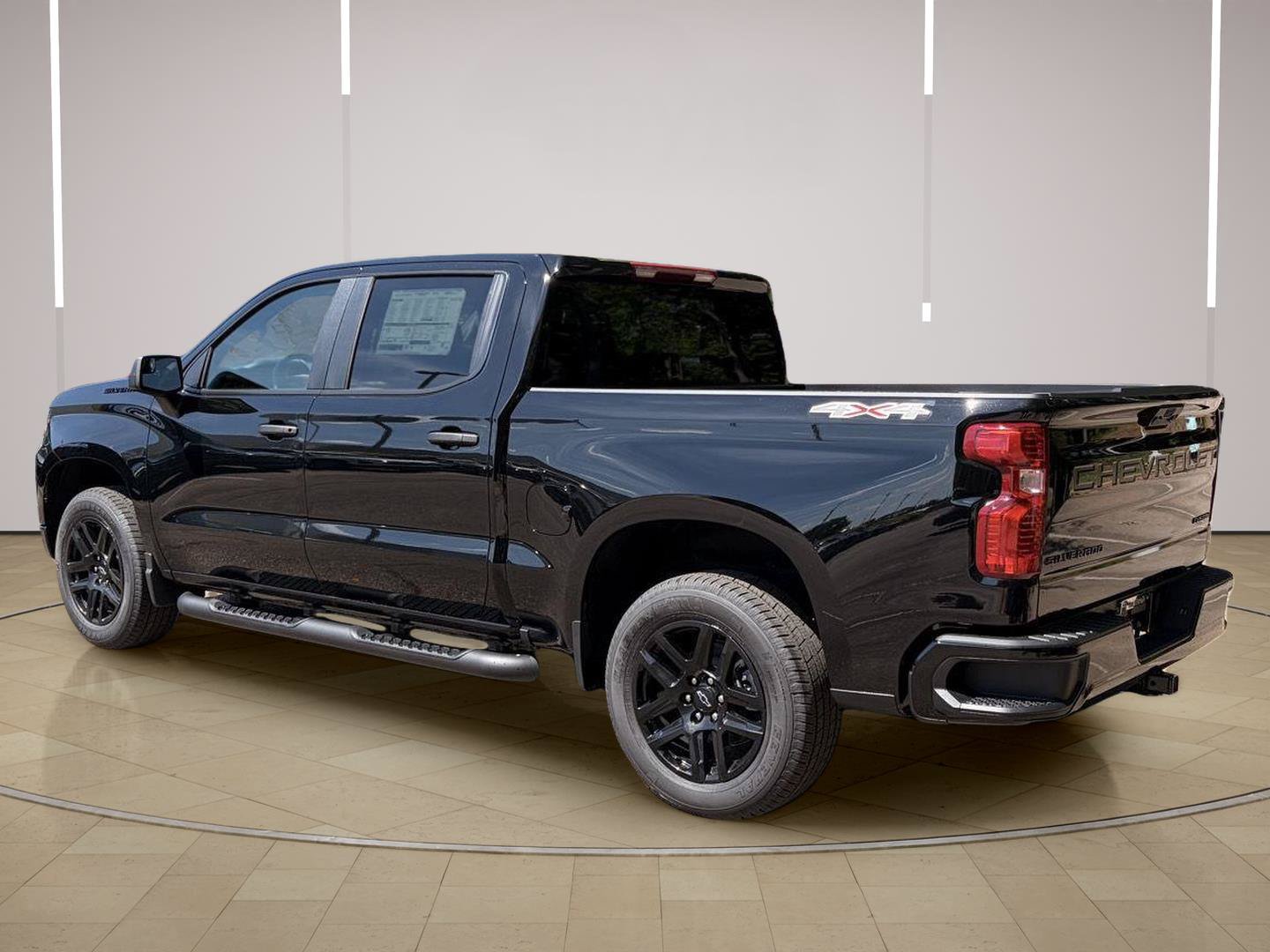 New 2026 Chevrolet Silverado 1500 Custom w/ LPO, Dark Essentials Package AWD/4WD image 4