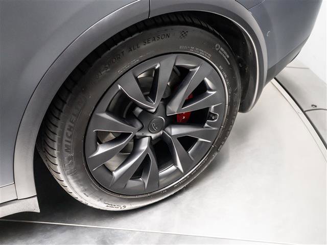 Used 2022 Tesla Model X Plaid image 10