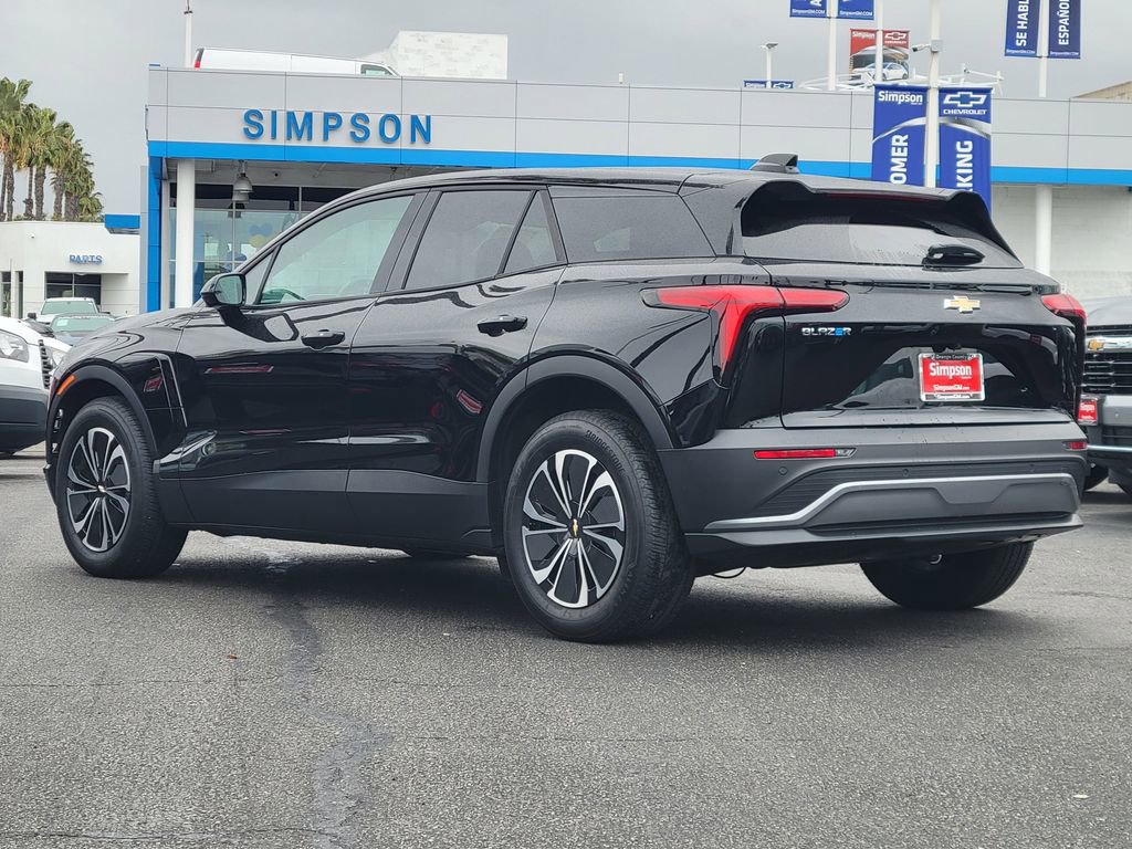 Used 2026 Chevrolet Blazer EV LT image 2