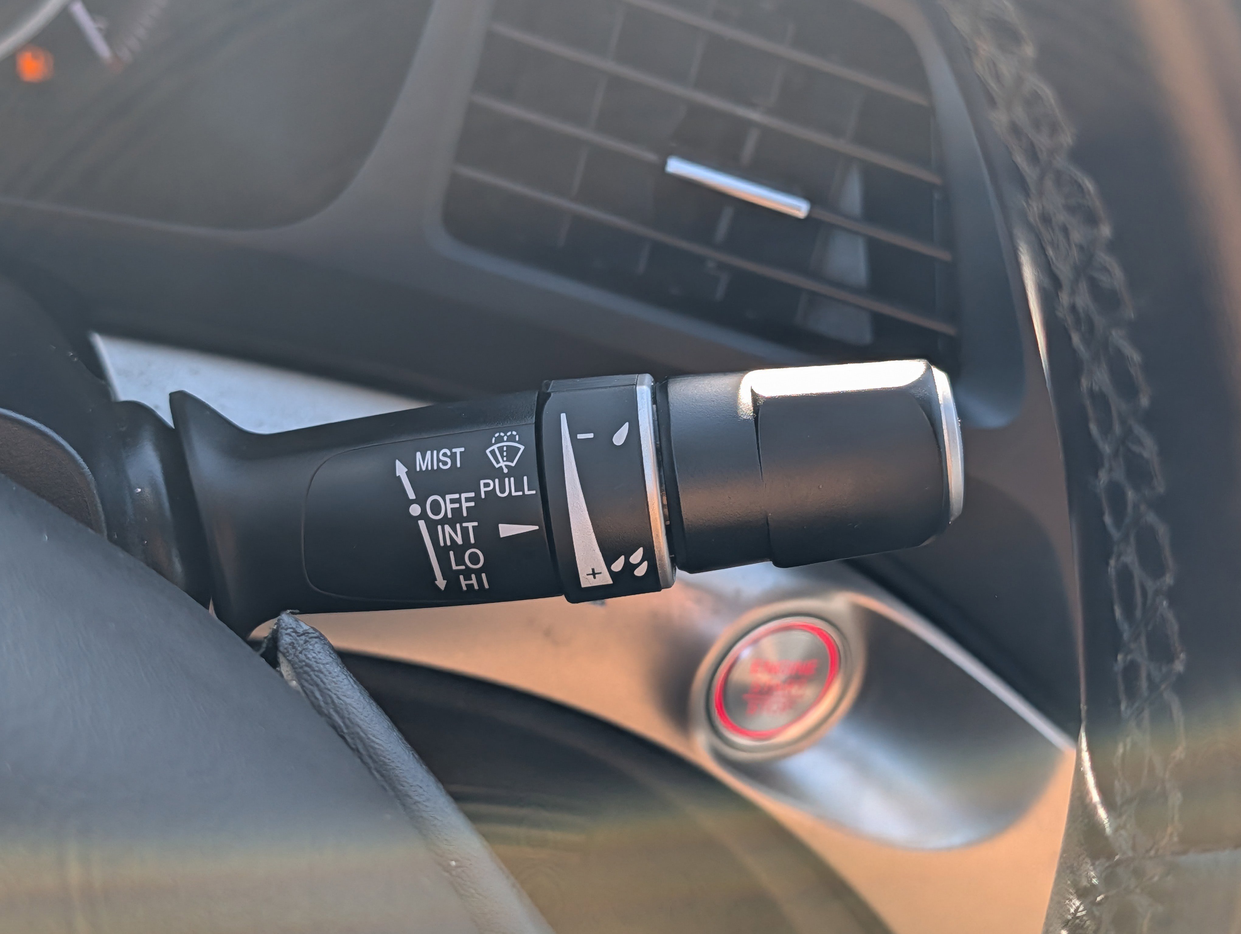 Used 2020 Acura ILX w/ Premium Package image 32